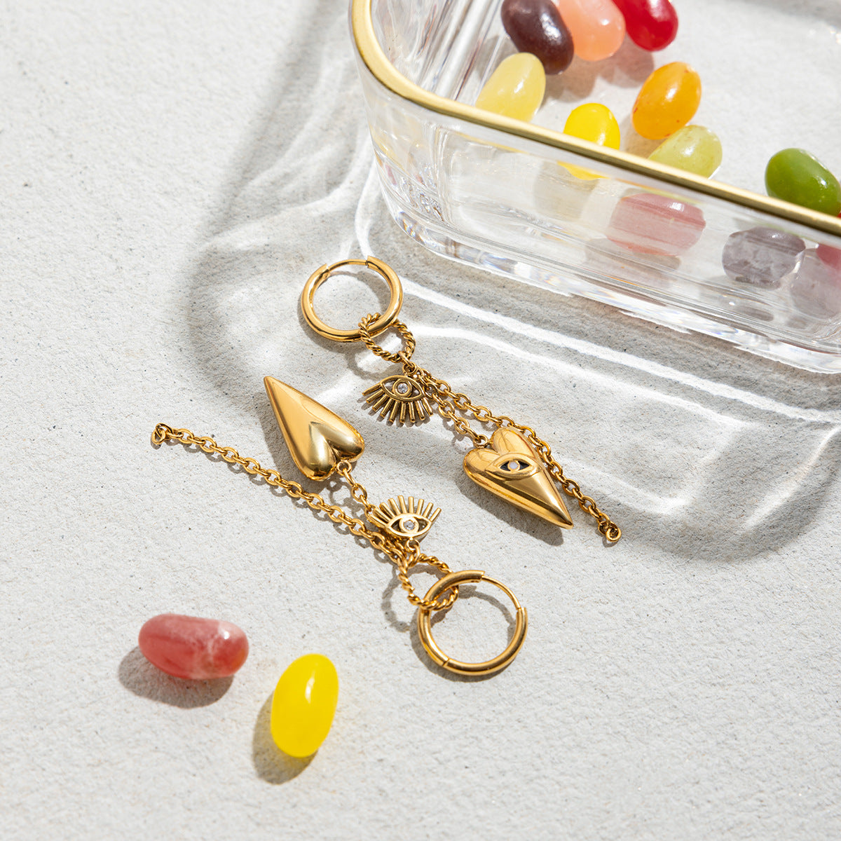 B廠 歐美款 惡魔之眼愛心流蘇 鈦鋼鍍18K金耳環 批發 折扣@洽客服 25.10.W5「JDE0305084」