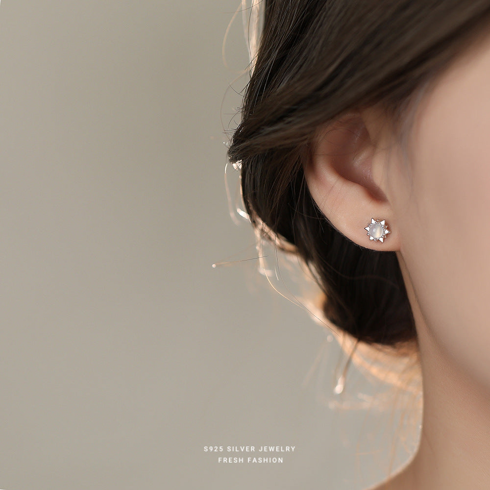 C廠 韓國韓版白瑪瑙太陽花S925純銀耳環 批發 折扣@洽客服 25.11.W1「E5701」