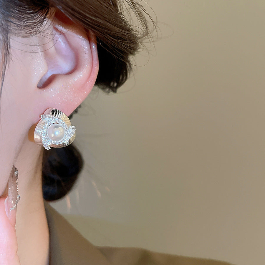 A2廠 韓國韓版鋯石珍珠三角形旋渦銀針耳環 批發 折扣@洽客服 25.11.W1「WE4960」