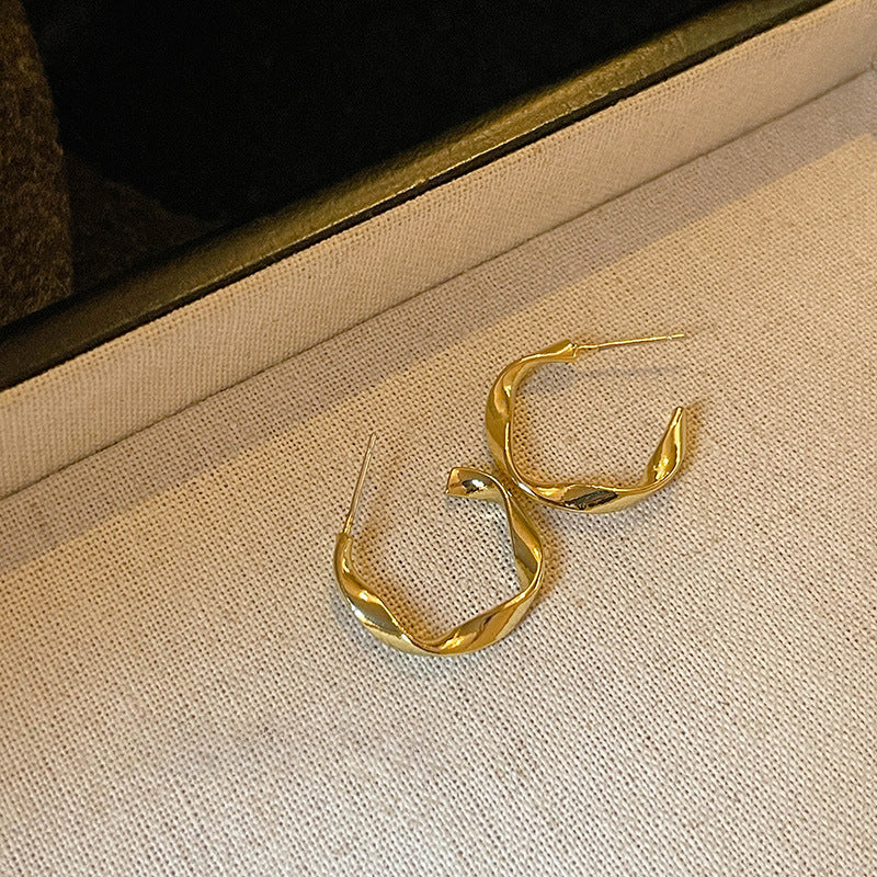 A2廠 韓國韓版扭曲圓形金屬銀針耳環 批發 折扣@洽客服 25.11.W3「HE29383」