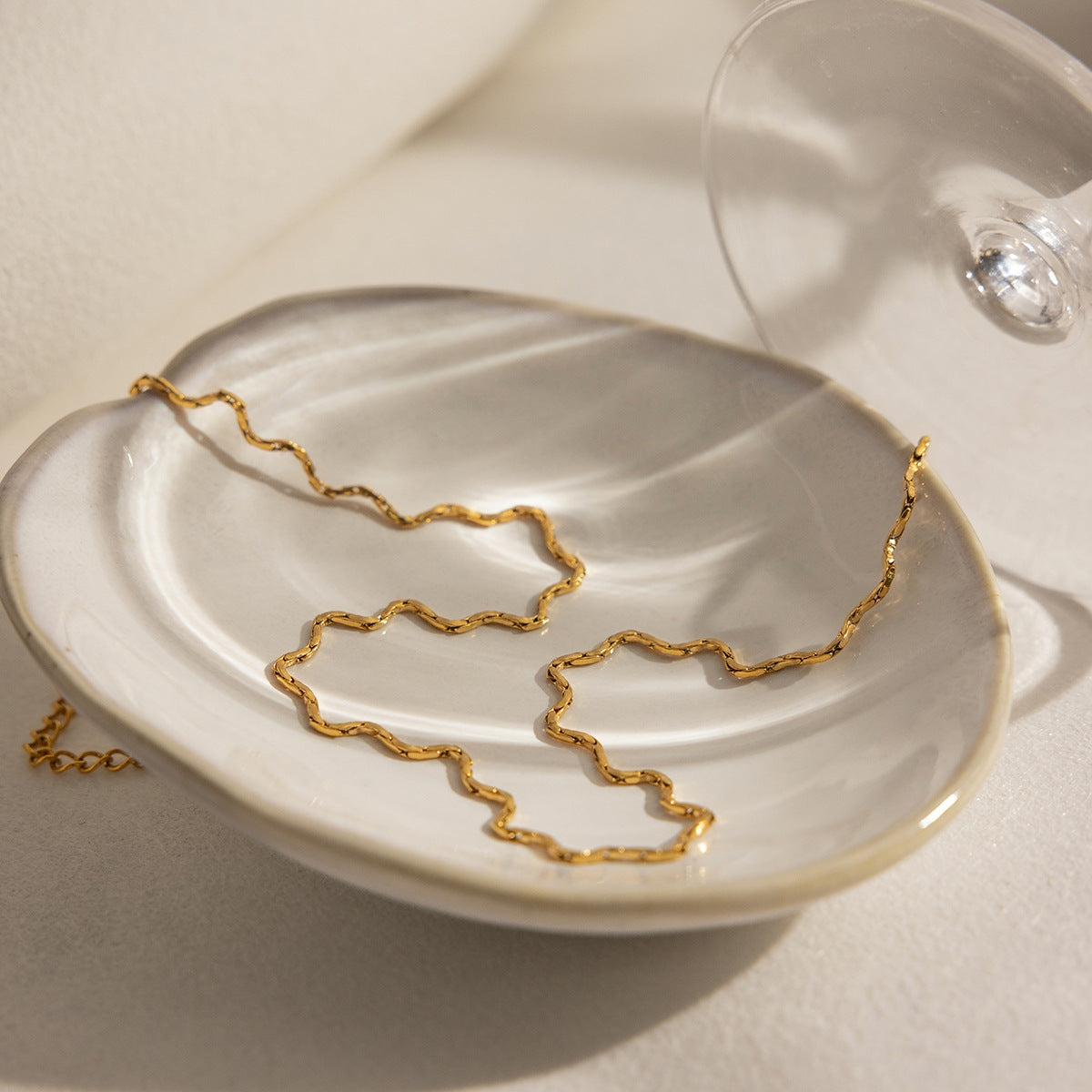 B廠 鈦鋼鍍18K金｜ 極細波浪項鍊 批發 折扣@洽客服 26.01.W2「JDN0311454」