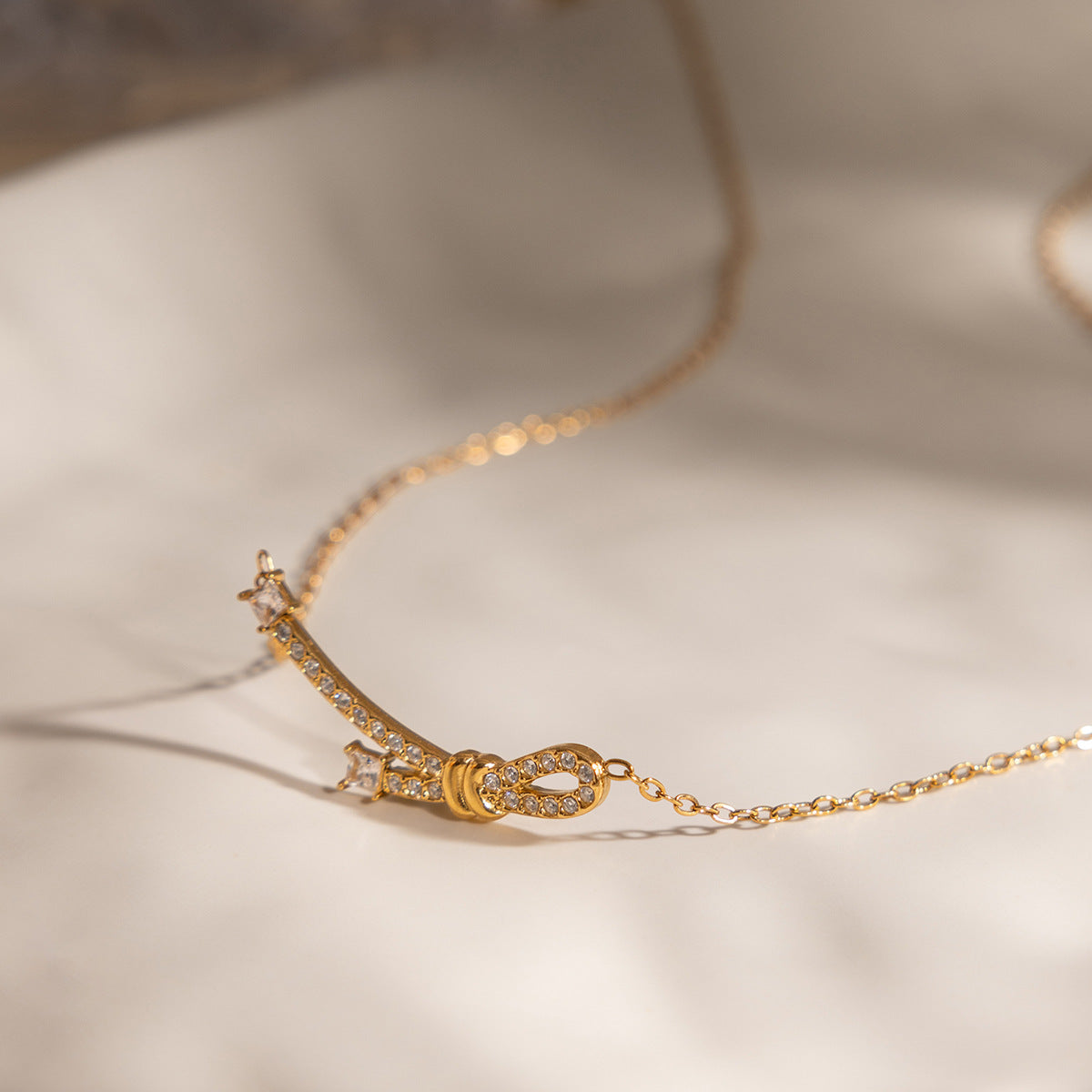 B廠 歐美款纏繞繩結鈦鋼鍍18K金項鍊批發 折扣@洽客服 26.03.W2「JDN0211162」