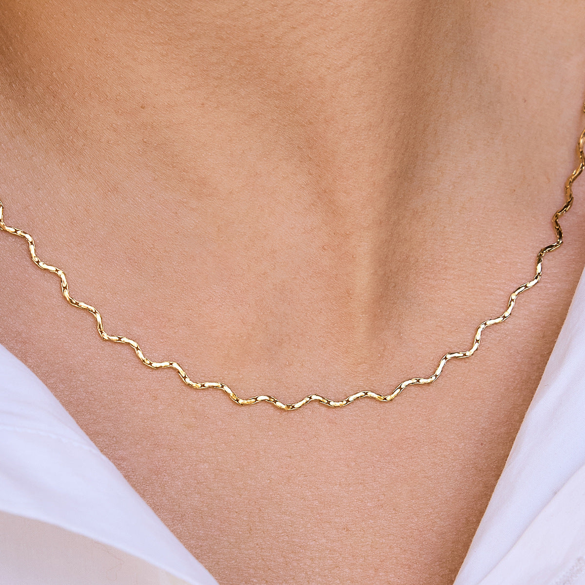 B廠 鈦鋼鍍18K金｜ 極細波浪項鍊 批發 折扣@洽客服 26.01.W2「JDN0311454」