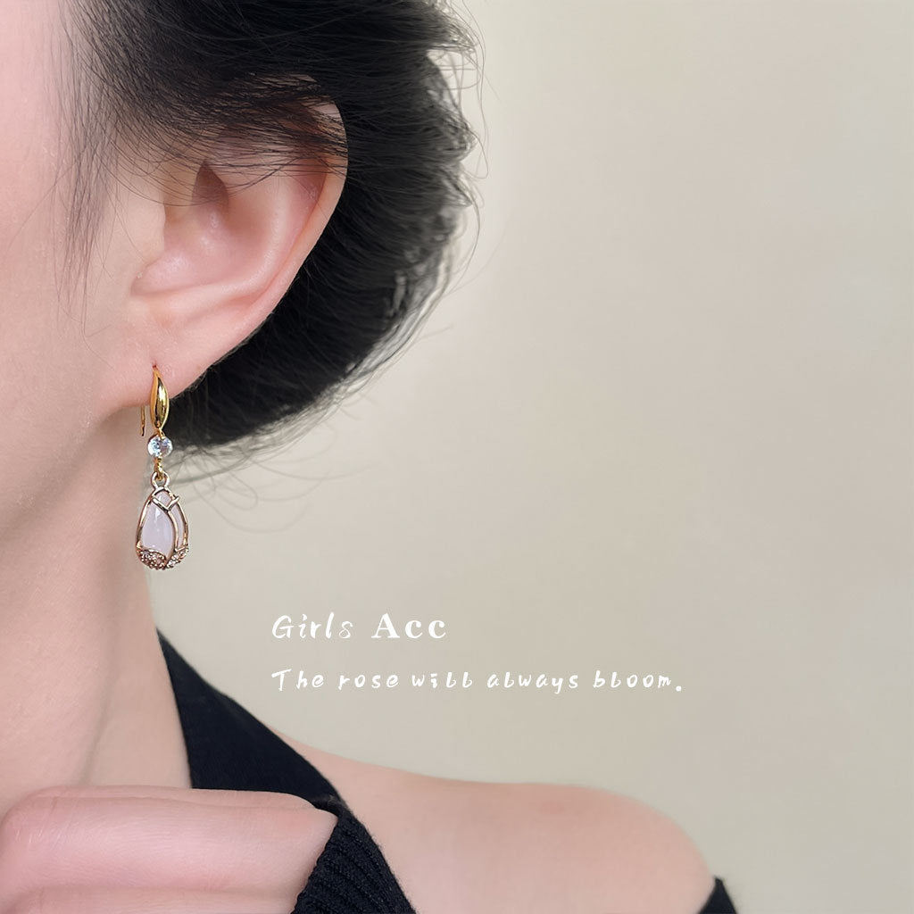 A廠 日韓款輕奢風水滴吊墜耳環 批發 折扣@洽客服 26.01.W1「B-200」