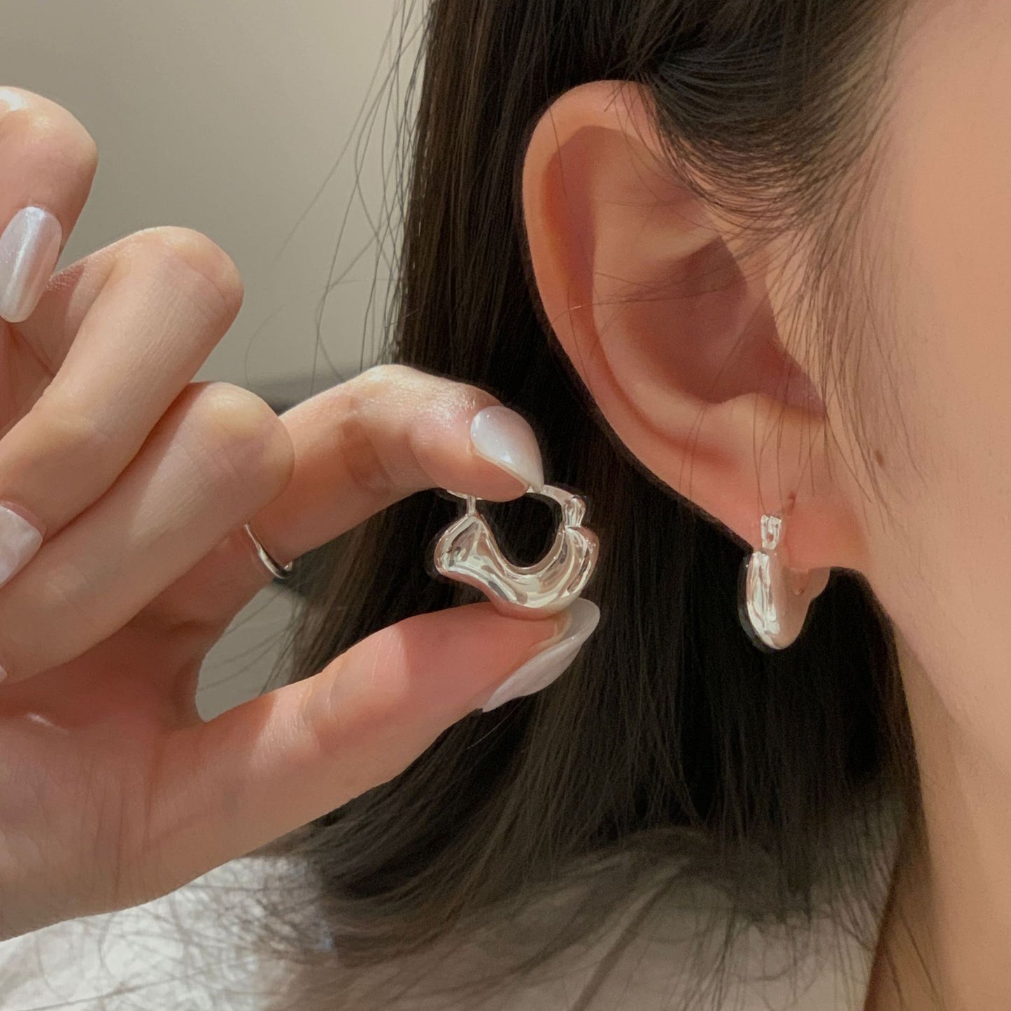 C2廠 韓國韓版異形質感S925純銀耳環 批發 折扣@洽客服 25.11.W1「SE2501」