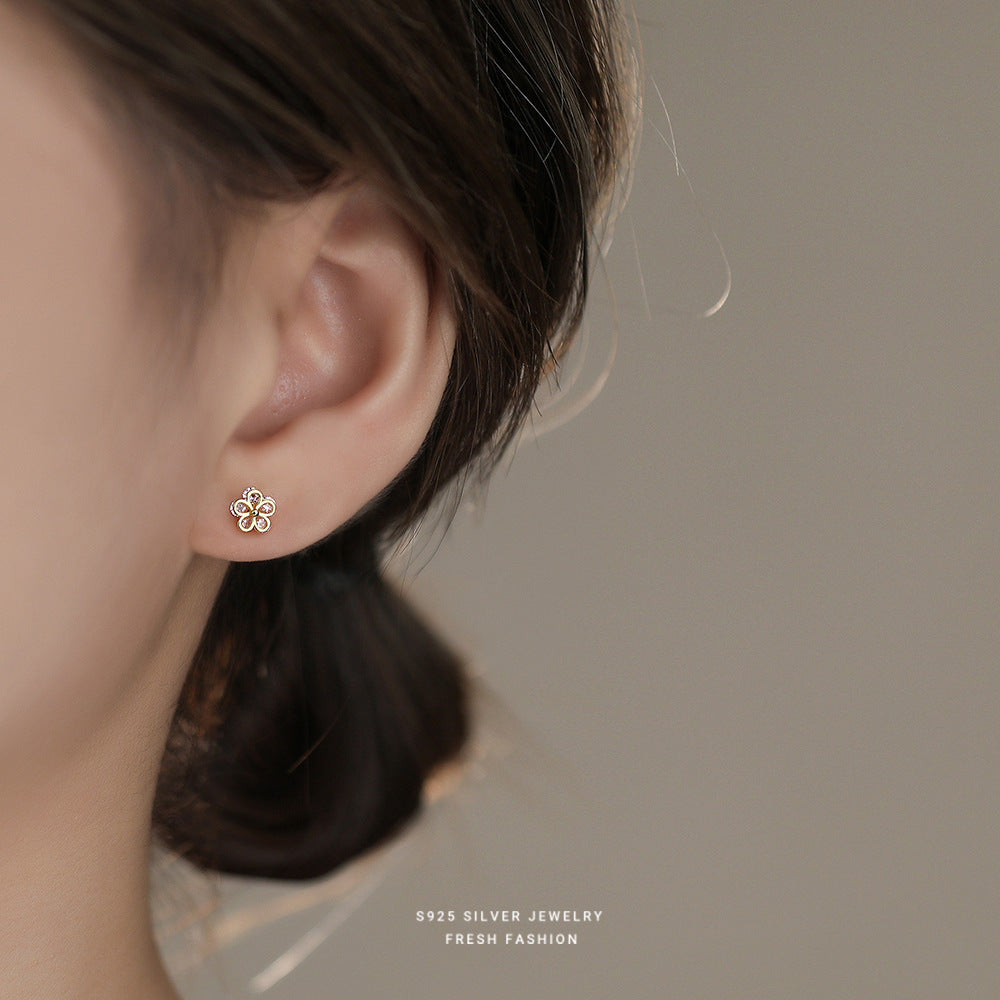 C廠 韓國韓版鋯石小花S925純銀耳環 批發 折扣@洽客服 25.11.W3「E2626」