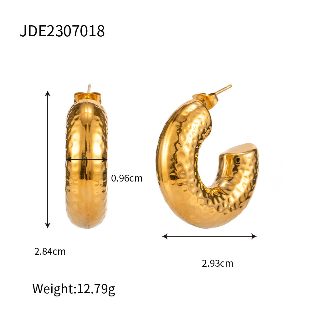 D廠【JDE2307018】法式高級感18K金不銹鋼C形錘紋設計耳環 23.08.W1