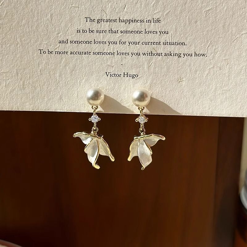 A2廠 韓國韓版滴油鑲鑽珍珠翅膀銀針耳環 批發 折扣@洽客服 25.11.W3「HE25252」