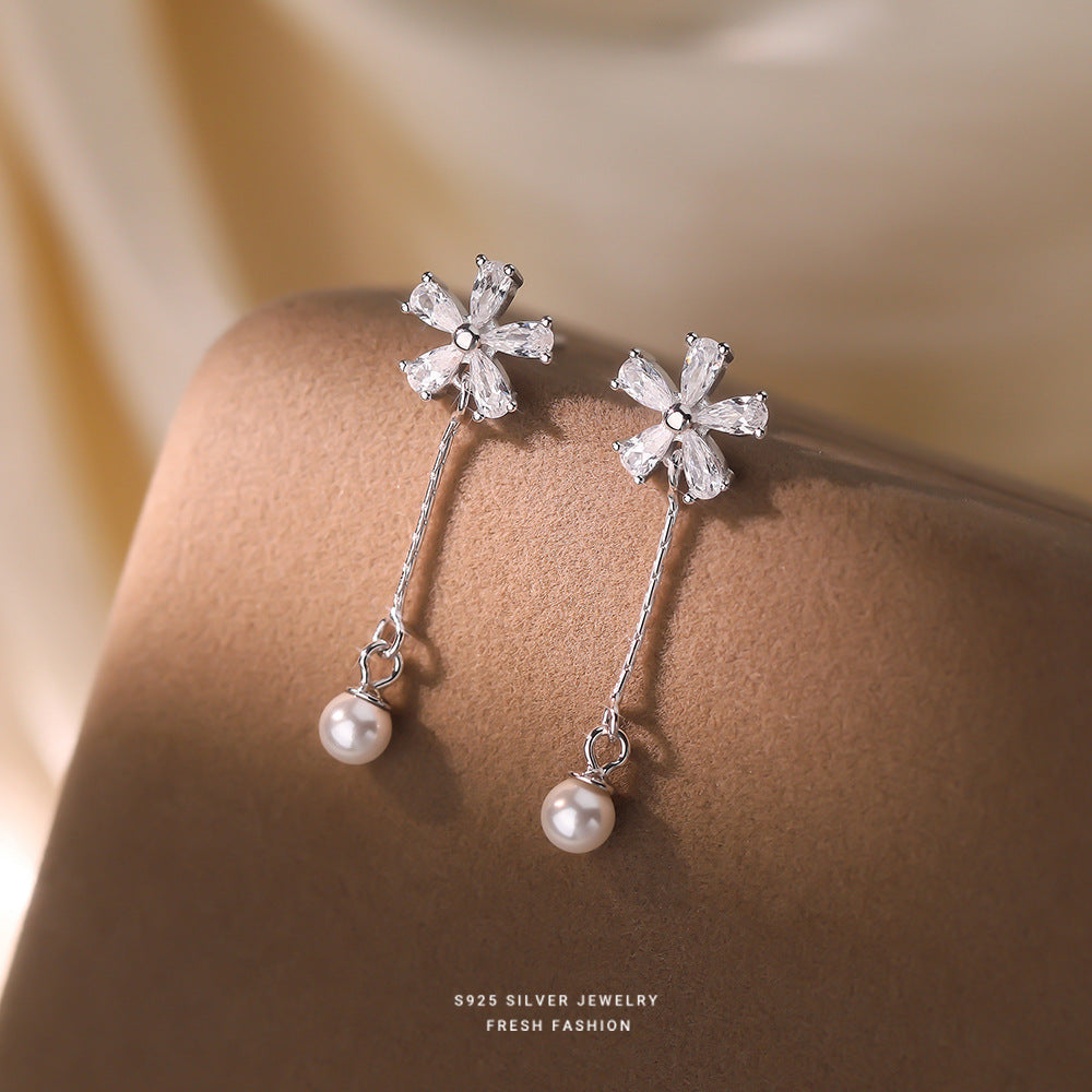 C廠 S925純銀｜ 小眾輕奢長鋯石小花耳環 批發 折扣@洽客服 26.01.W2「E6013」