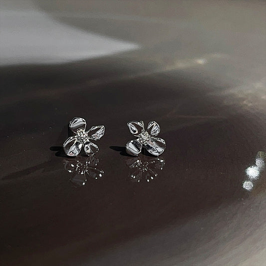 A廠 日韓款 光面銀色花朵銀針耳環 批發 折扣@洽客服 25.11.W2「B-388」
