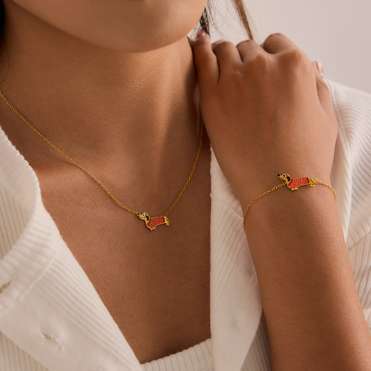 B廠 鈦鋼鍍18K金｜ 彩色滴油臘腸狗手鍊&項鍊 批發 折扣@洽客服 26.01.W2「JDB0210007 JDN0210009」