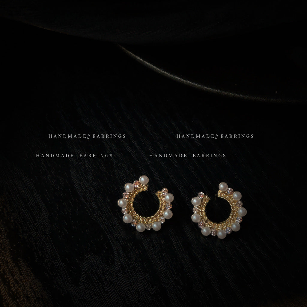 A廠 日韓款 C型幾何鑲珍珠電鍍14K銀針耳環 批發 折扣@洽客服 25.10.W5「1397」