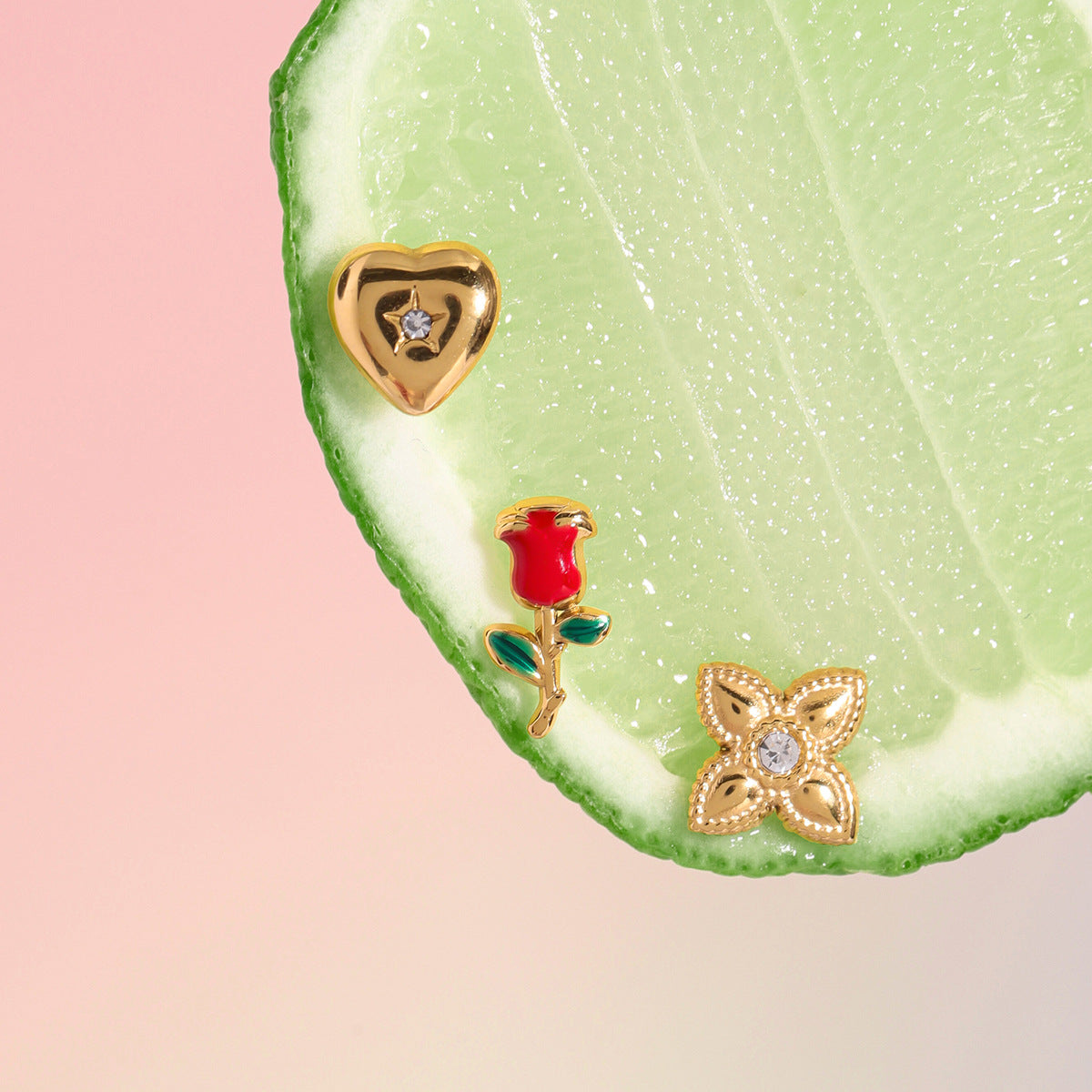 B廠 歐美款 ROSY 玫瑰花鈦鋼鍍18K金耳環-3對1組 批發 折扣@洽客服 25.12.W1「JDE0208024」