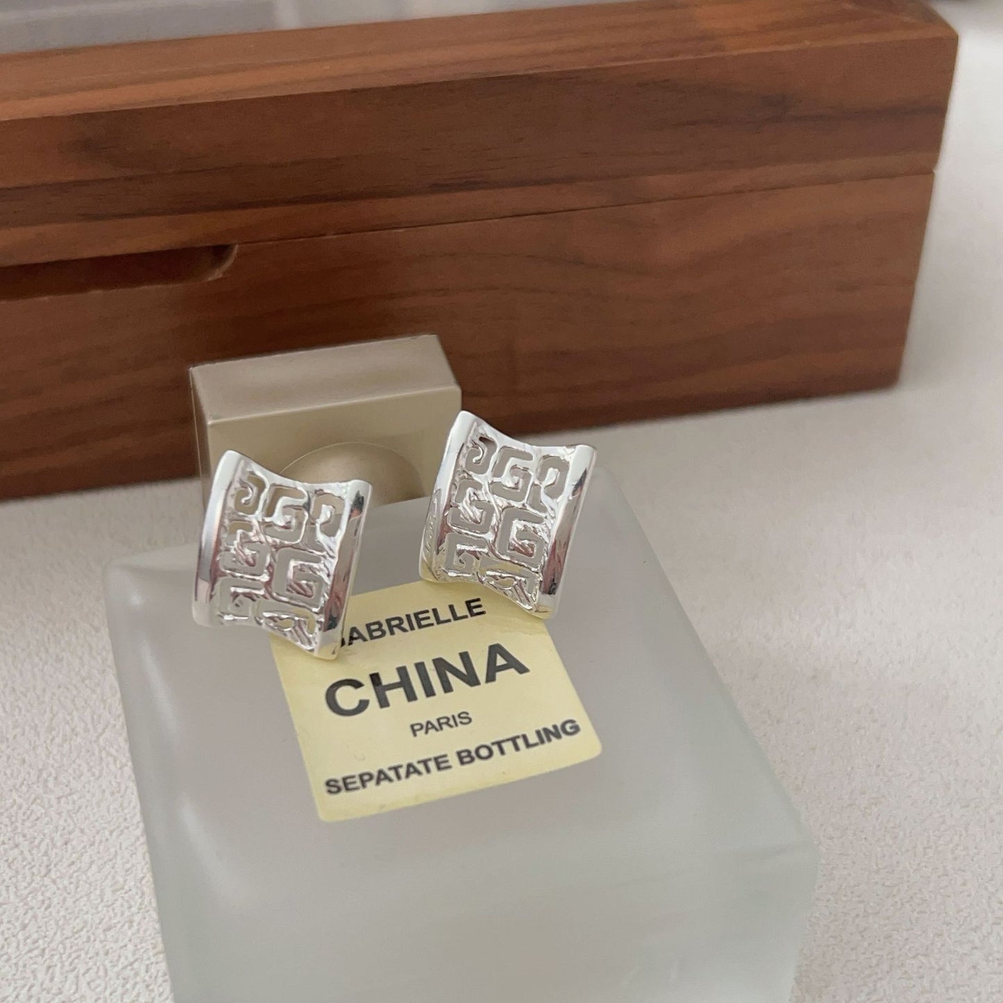 C3廠 韓版重工幾何鏤空S925純銀耳環 批發 折扣@洽客服 25/11.W4「hes420」