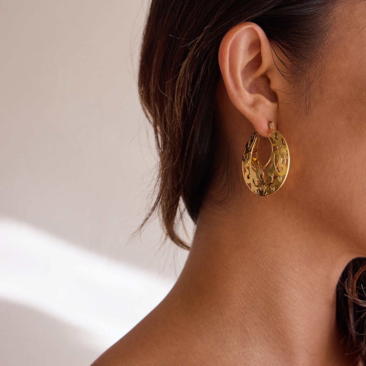 B廠 歐美款 GIANNA 鈦鋼鍍18K金耳環 批發 折扣@洽客服 25.11.W2 「JDE0207029」