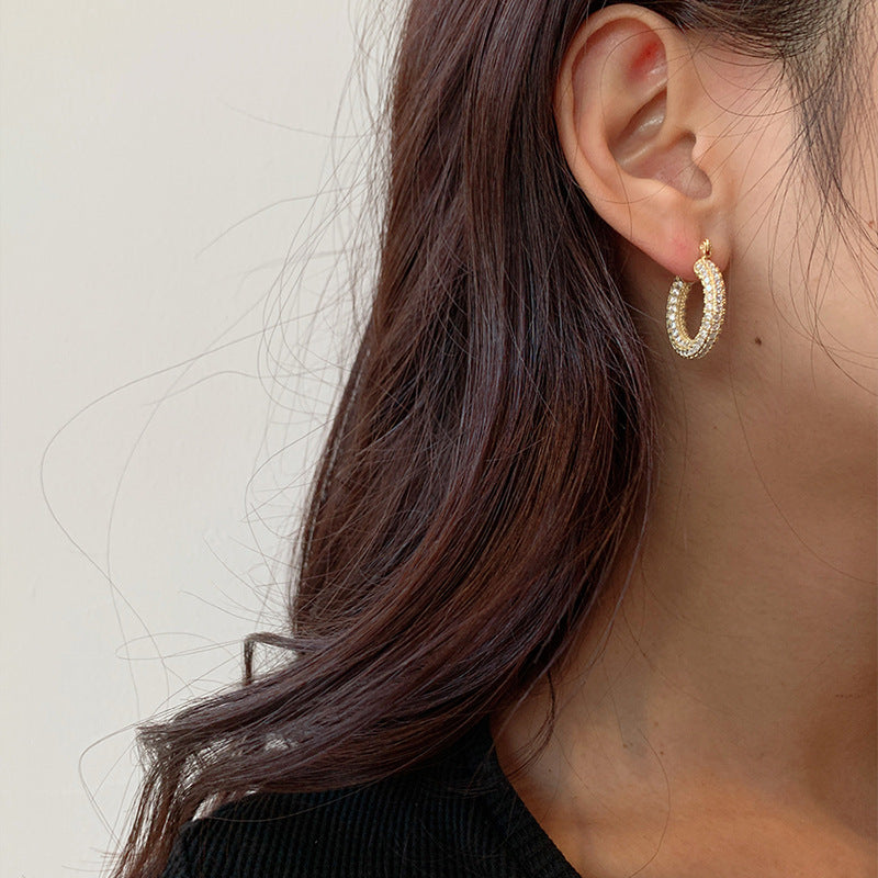 A2廠 韓國韓版輕奢高級感鋯石U型耳環  批發 折扣@洽客服 26.01.W1「HE29822」