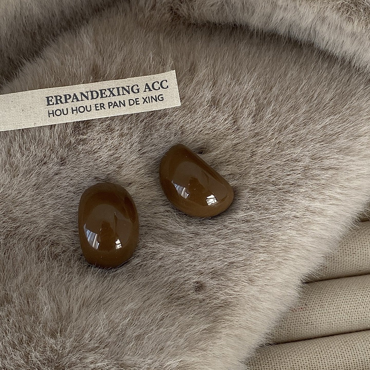 A2廠 韓國韓版彩色壓克力C型銀針耳環 批發 折扣@洽客服 25.12.W4「HE29803」