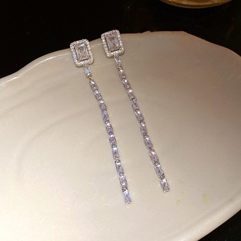 A2廠 日韓款鋯石方形流蘇銀針耳環 批發 折扣@洽客服 25.11.W4「HE28998」