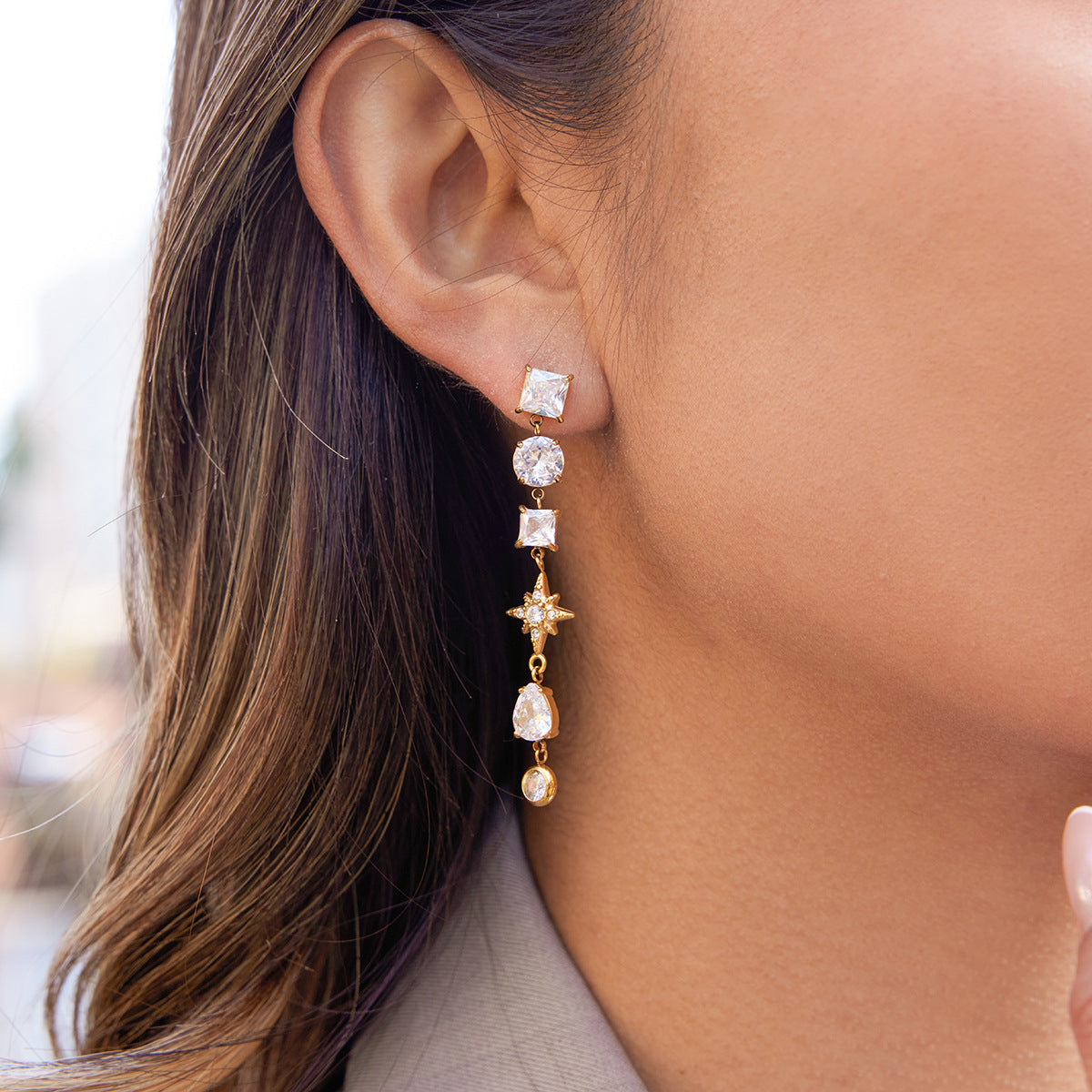 B廠 歐美款 鋯石八芒星流蘇鈦鋼鍍18K金耳環 批發 折扣@洽客服  26.02.W3「JDE0311128」