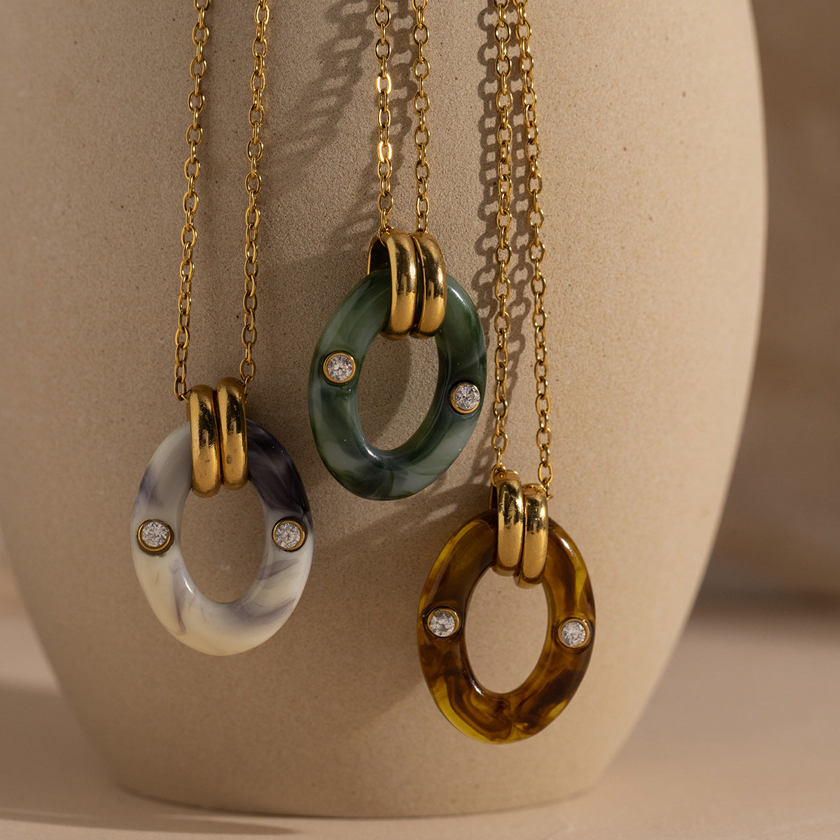 B廠 鈦鋼鍍18K金｜ 暈染樹脂項鍊 批發 折扣@洽客服 26.01.W2「JDN0310027」