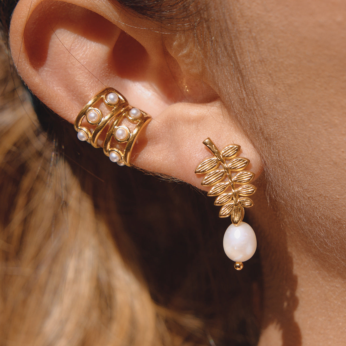 B廠 歐美款線條鏤空珍珠耳夾批發 折扣@洽客服 26.03.W2「JDE0212206」