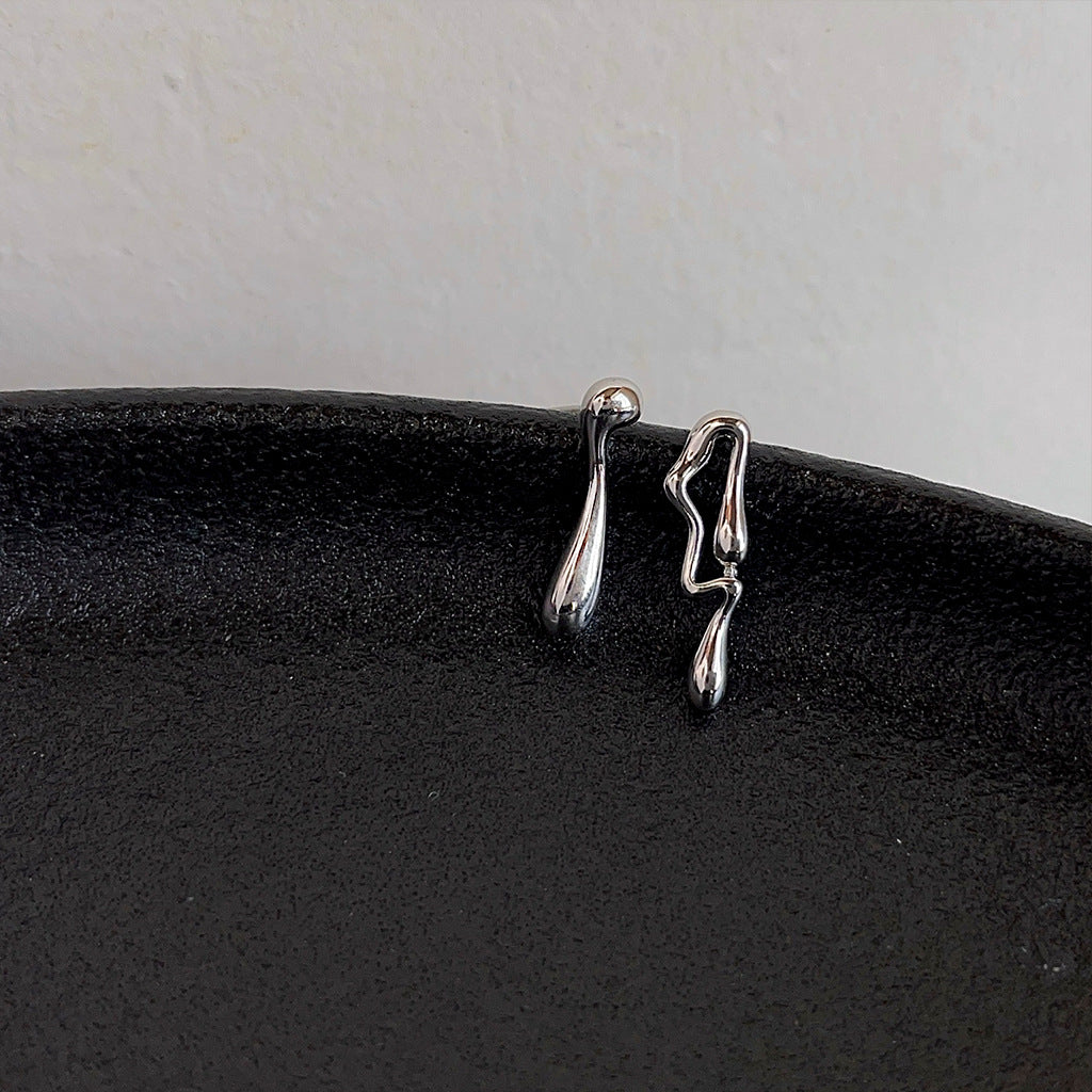 A廠 日韓款 金屬感液態水滴形銀針耳環 批發 折扣@洽客服 25.11.W2「2309」