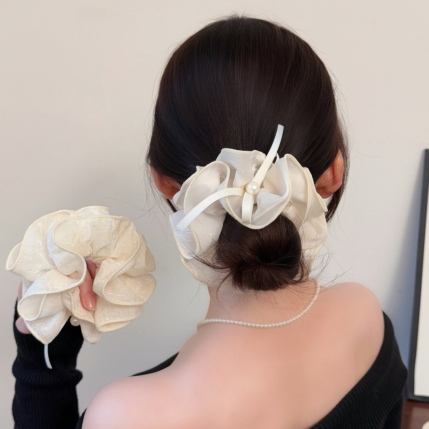 D廠 韓版米白色刺繡雙層頭花髮圈批發 折扣@洽客服 26.06.W1「FQ-1043」