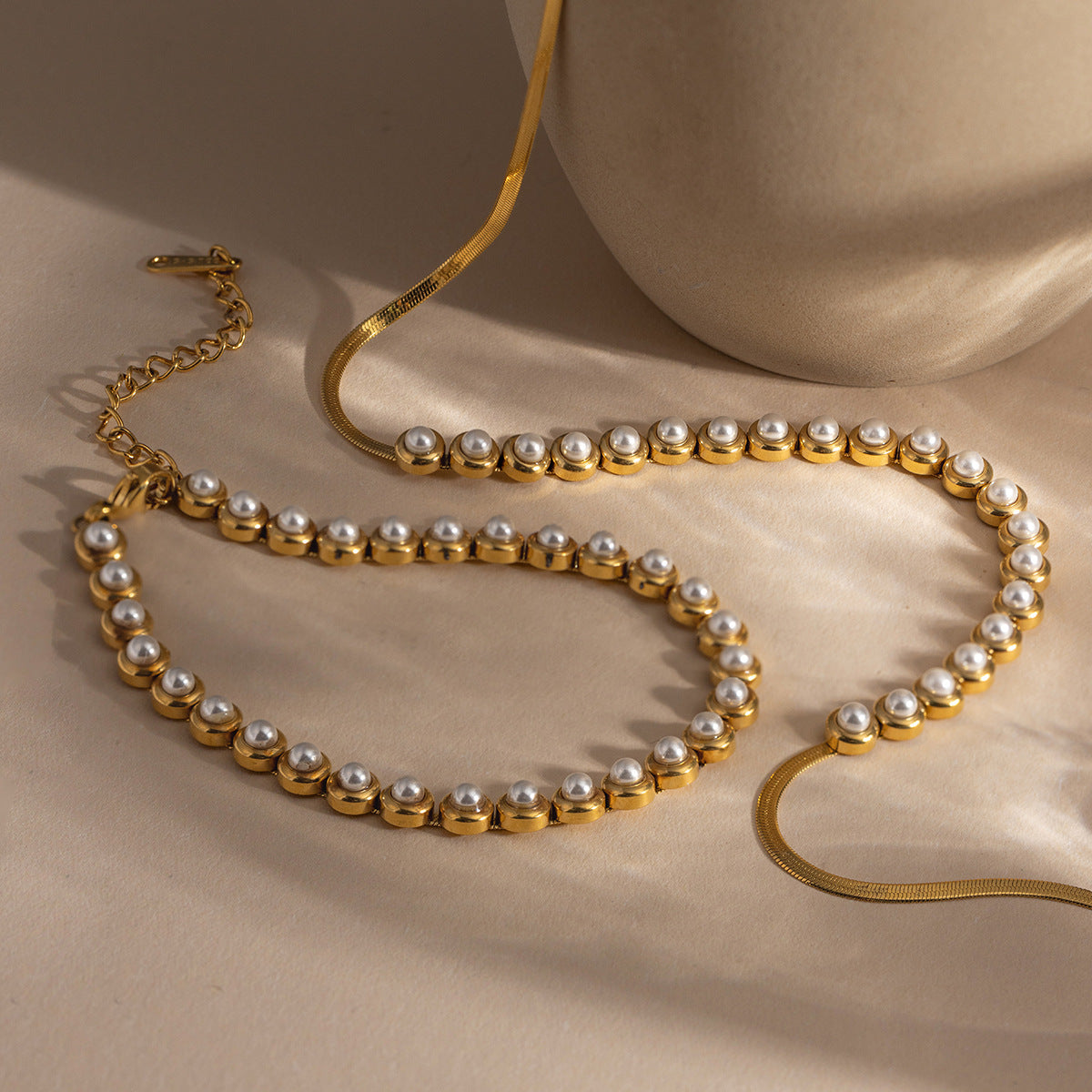 B廠 鈦鋼鍍18K金｜ 珍珠手鍊 批發 折扣@洽客服 26.01.W2「JDB0310020,JDN0310016」