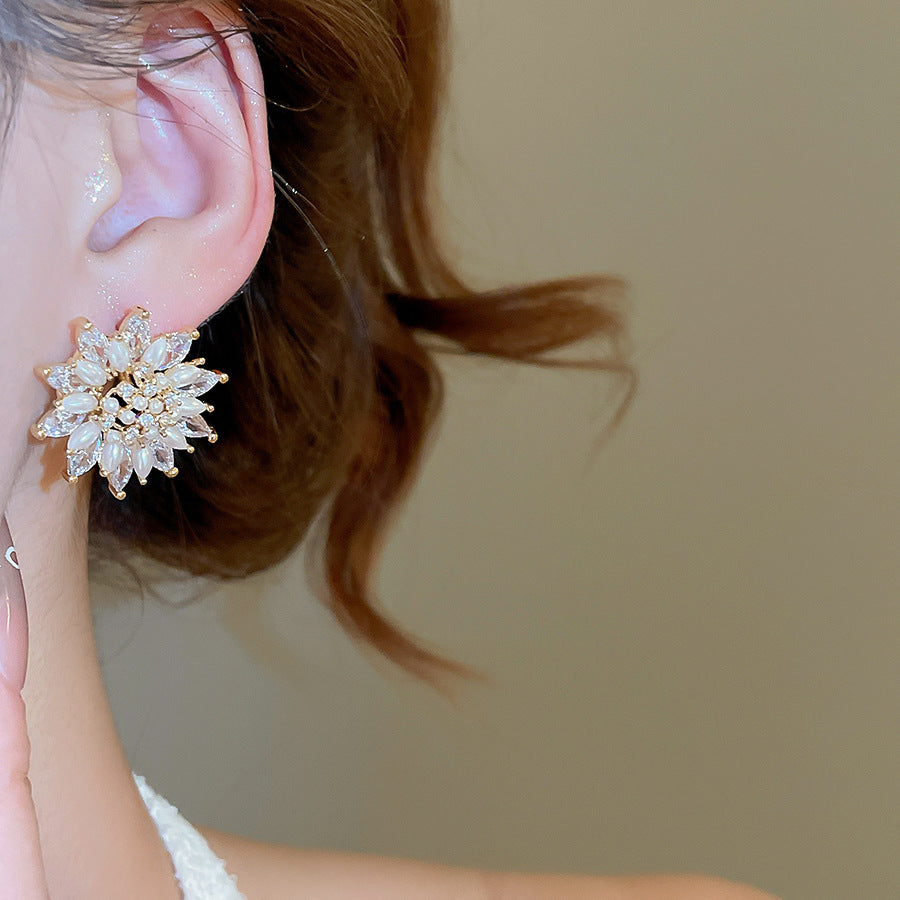 A2廠 韓國韓版鋯石珍珠花朵電鍍18k真金銀針耳環 批發 折扣@洽客服 25.10.W5「HE28869」