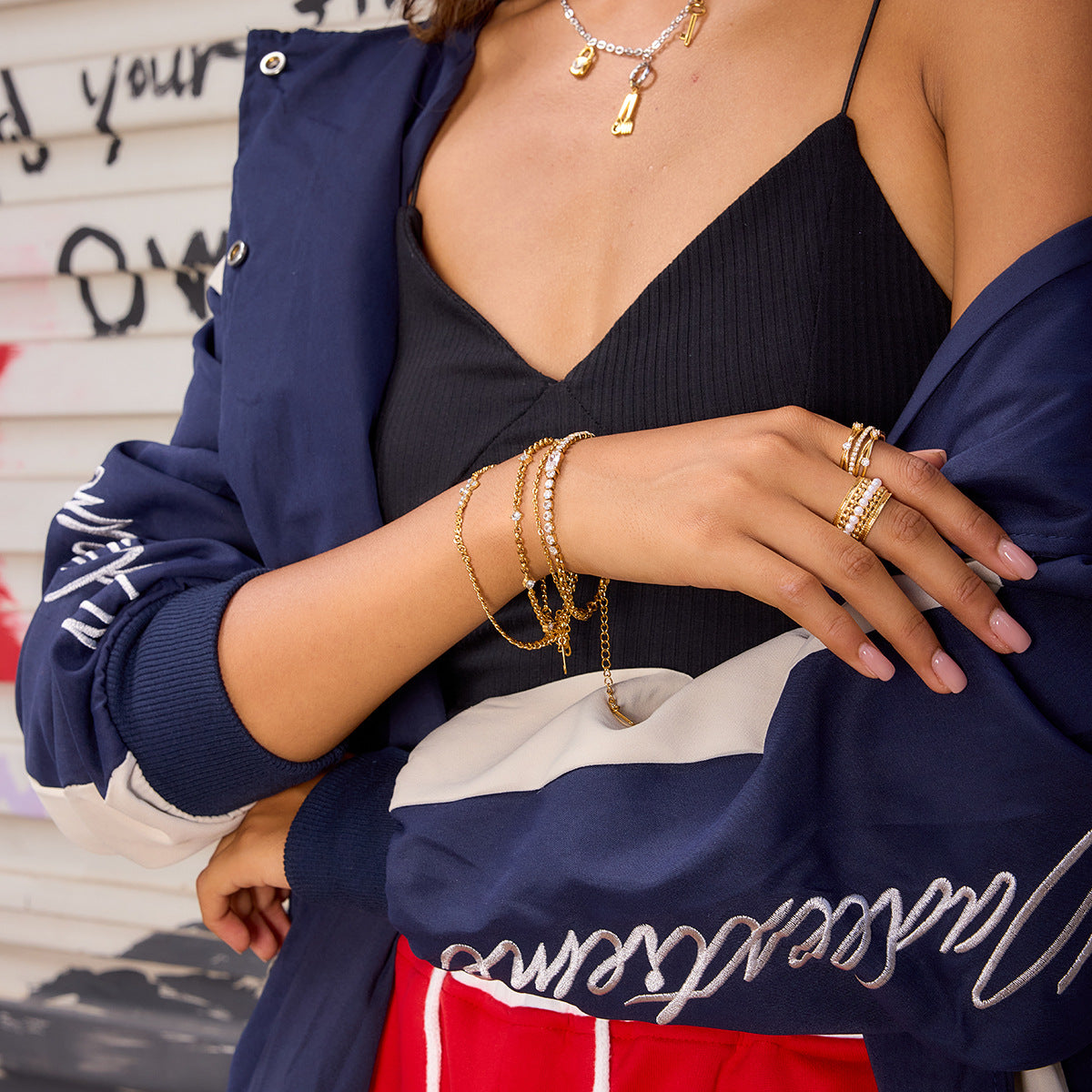 B廠 歐美款 圓形白色鋯石十字鏈 鈦鋼鍍18K金手鍊 批發 折扣@洽客服 25.10.W5「JDB0307032」