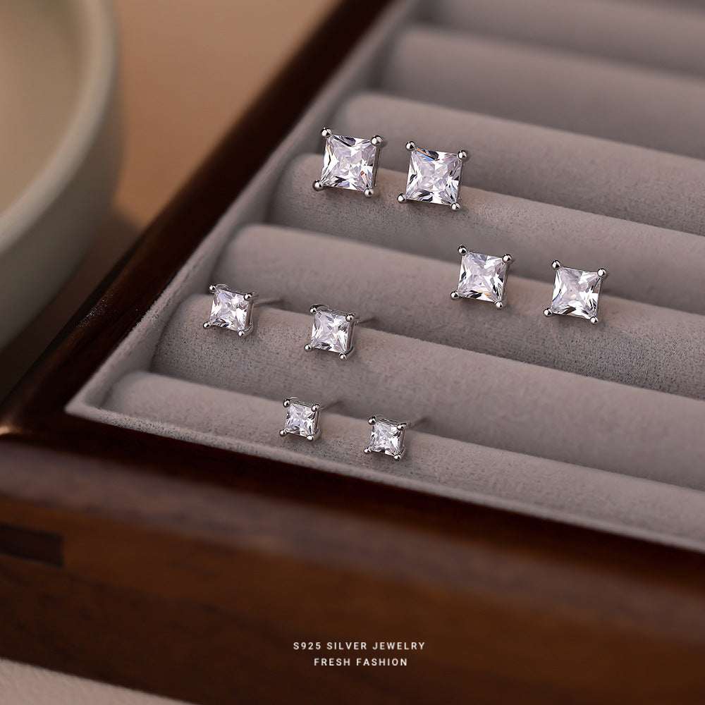 C廠 韓國韓版時尚公主方鋯石S925純銀耳環 批發 折扣@洽客服 25.10.W5「E5656」