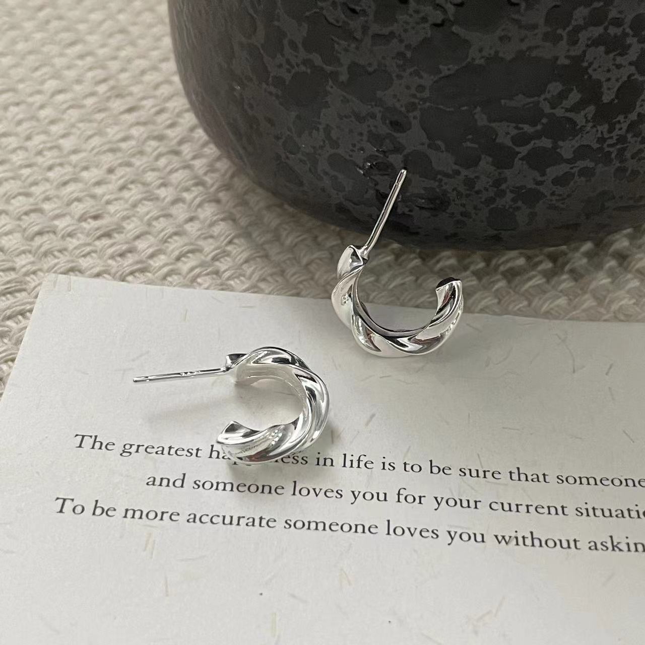 C2廠 韓國韓版麻花重工S925純銀耳環 批發 折扣@洽客服 25.10.W5「SE2498」