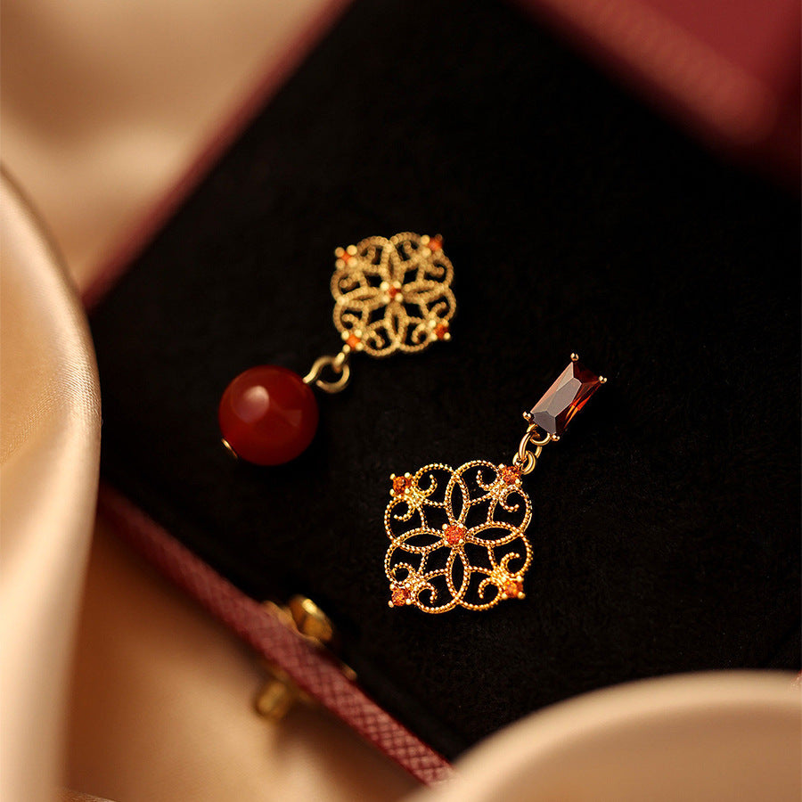 A2廠 黃銅｜韓國韓版鋯石鏤空花朵銀針耳環 批發 折扣@洽客服 26.01.W4「HE30334-1」