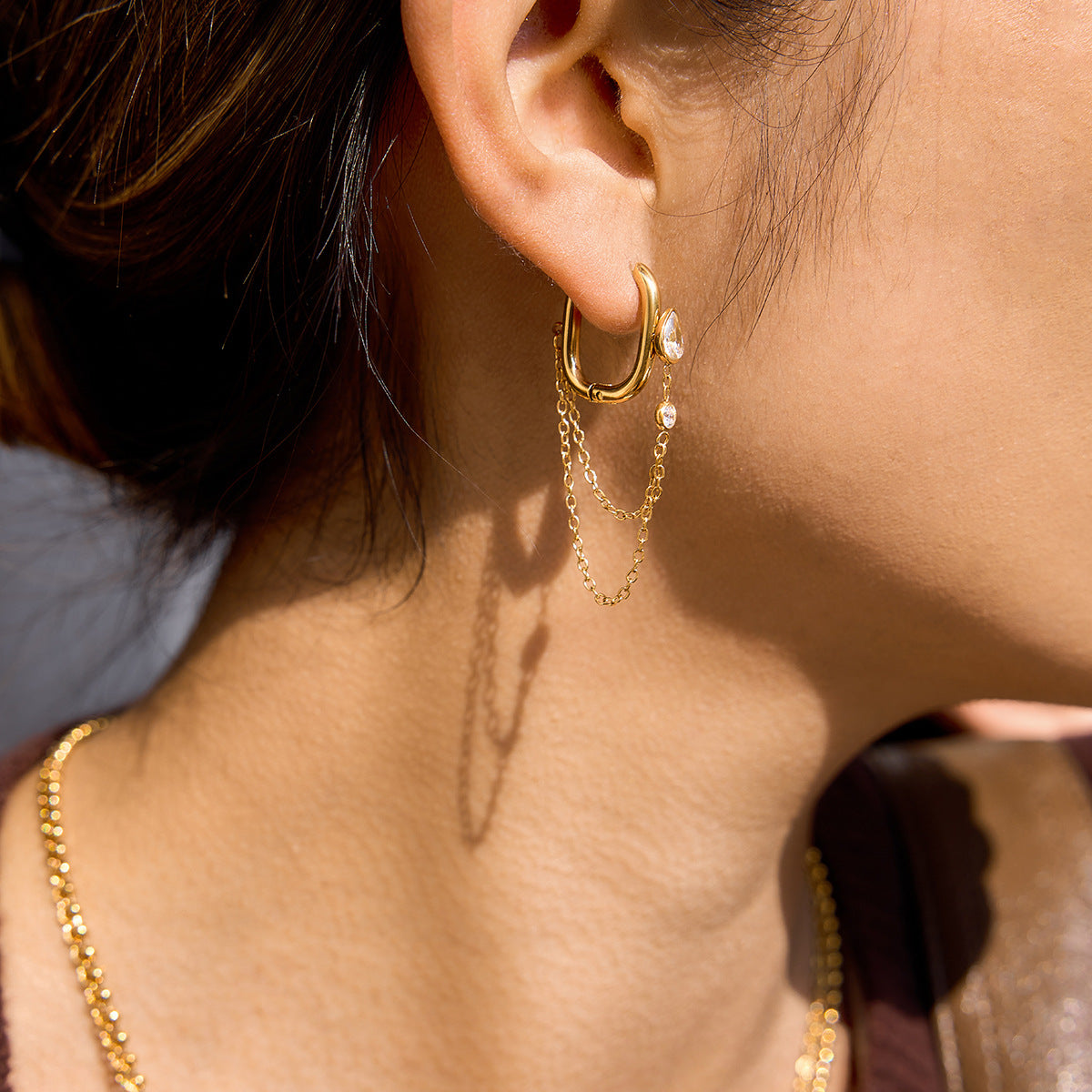 B廠 鈦鋼鍍18K金｜歐美水滴形鋯石鏈條耳環 批發 折扣@洽客服 26.01.W4「JDE0311182」