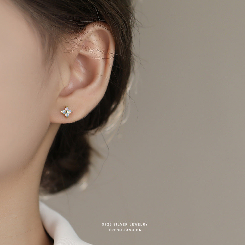 C廠 韓國韓版藍蛋白石小花朵S925純銀耳環 批發 折扣@洽客服 25.12. W2「E5850」