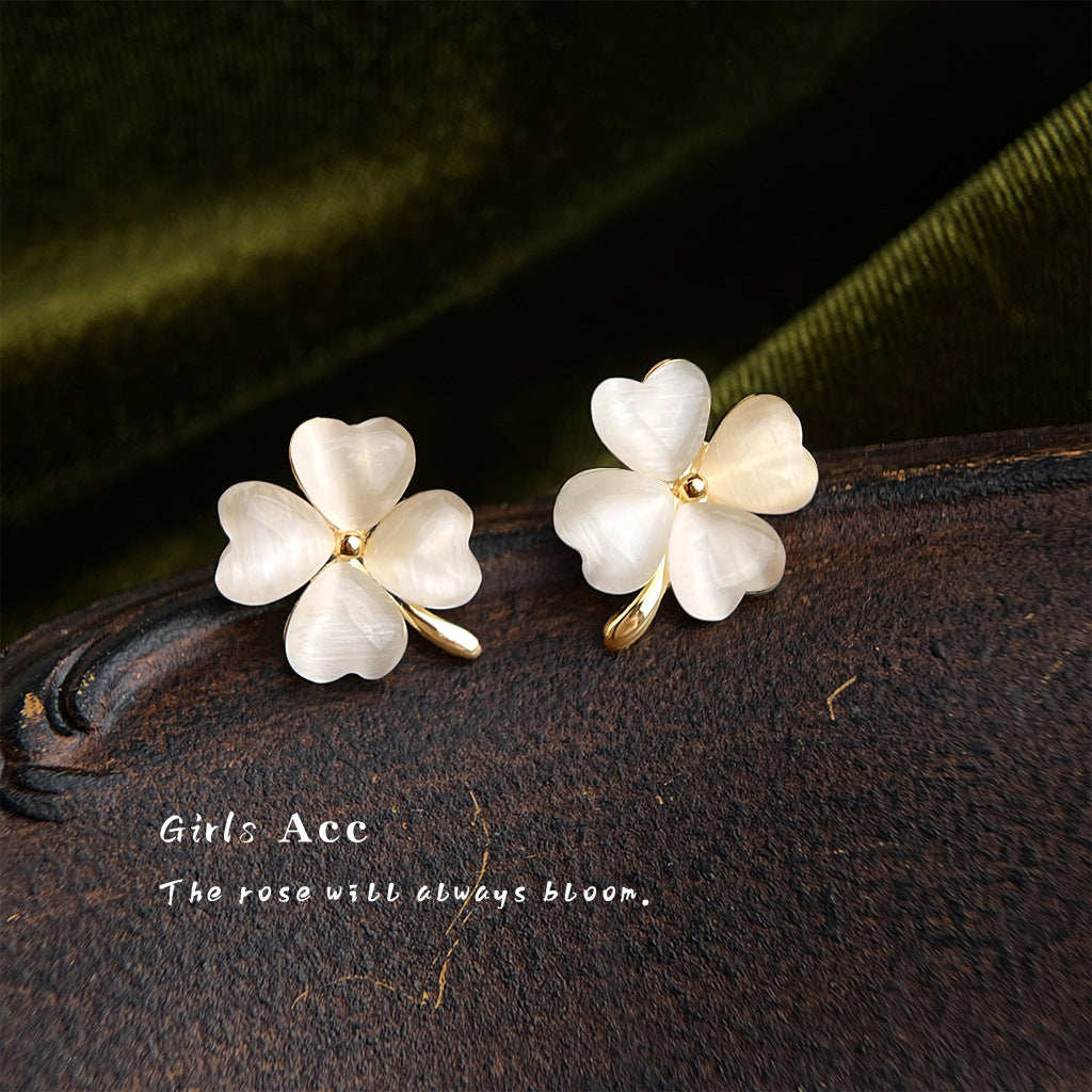 A廠 日韓款玻璃貓眼石四葉花銀針耳環批發 折扣@洽客服 26.04.W3「7316」