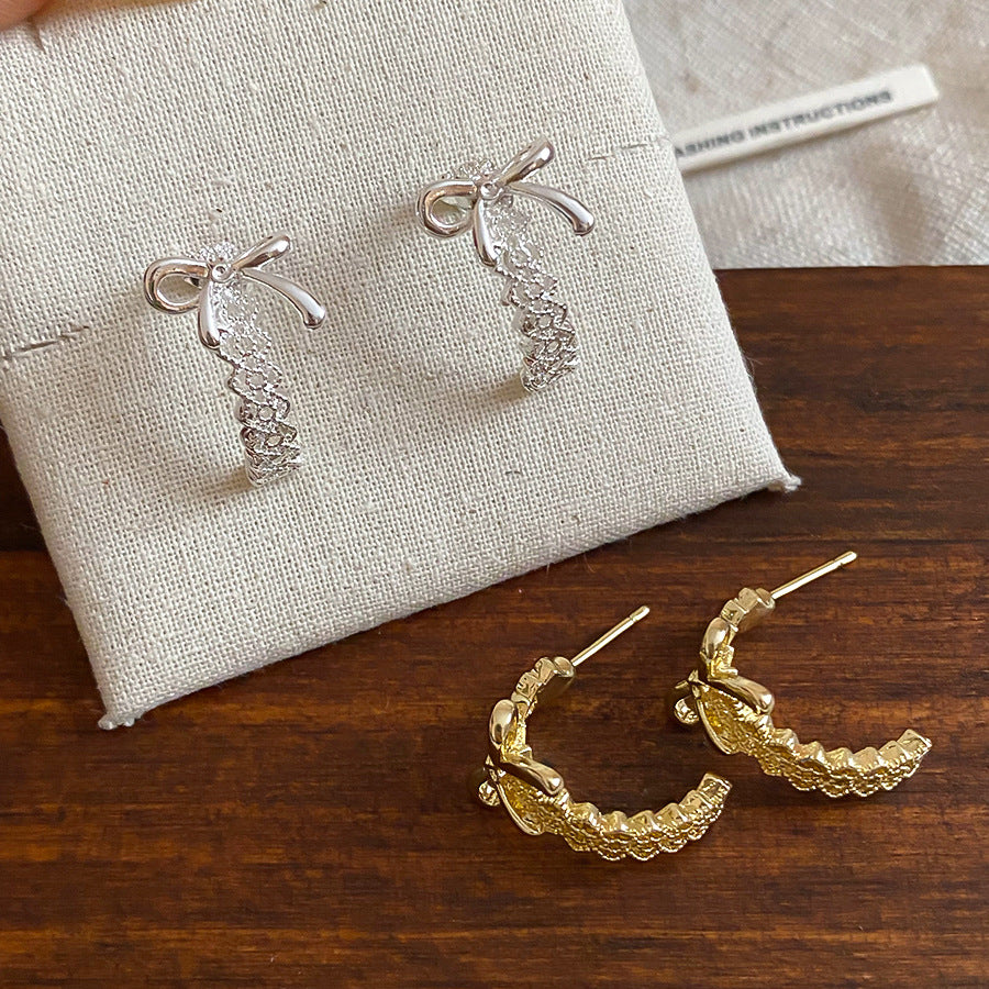 A2廠 韓國韓版小眾設計感蝴蝶結銀針耳環批發 折扣@洽客服 26.04.W5 「HE32881」