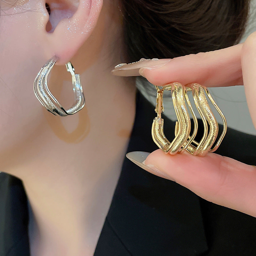 A2廠 韓國韓版不規則金屬耳圈 批發 折扣@洽客服 25.11.W3「HE29402」