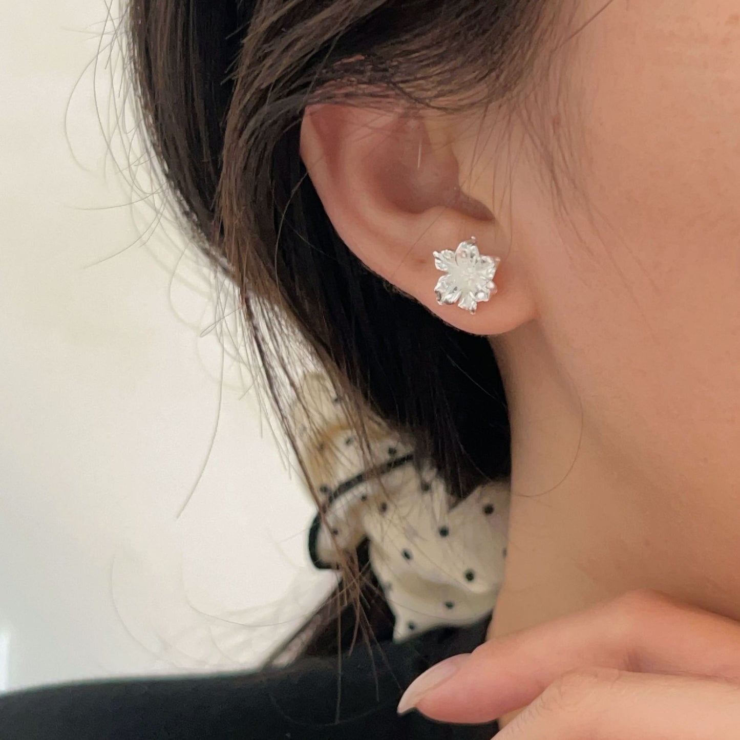 C3廠 韓版重工極簡山茶花S925純銀耳環 批發 折扣@洽客服 25/11.W4「HES419」