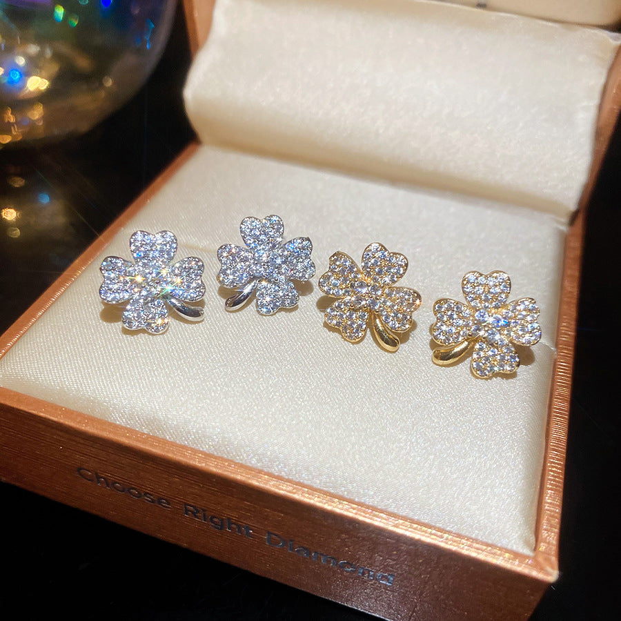 A2廠 韓國韓版超閃鋯石花時尚銀針耳環 批發 折扣@洽客服 25.10.W3「HE28640」