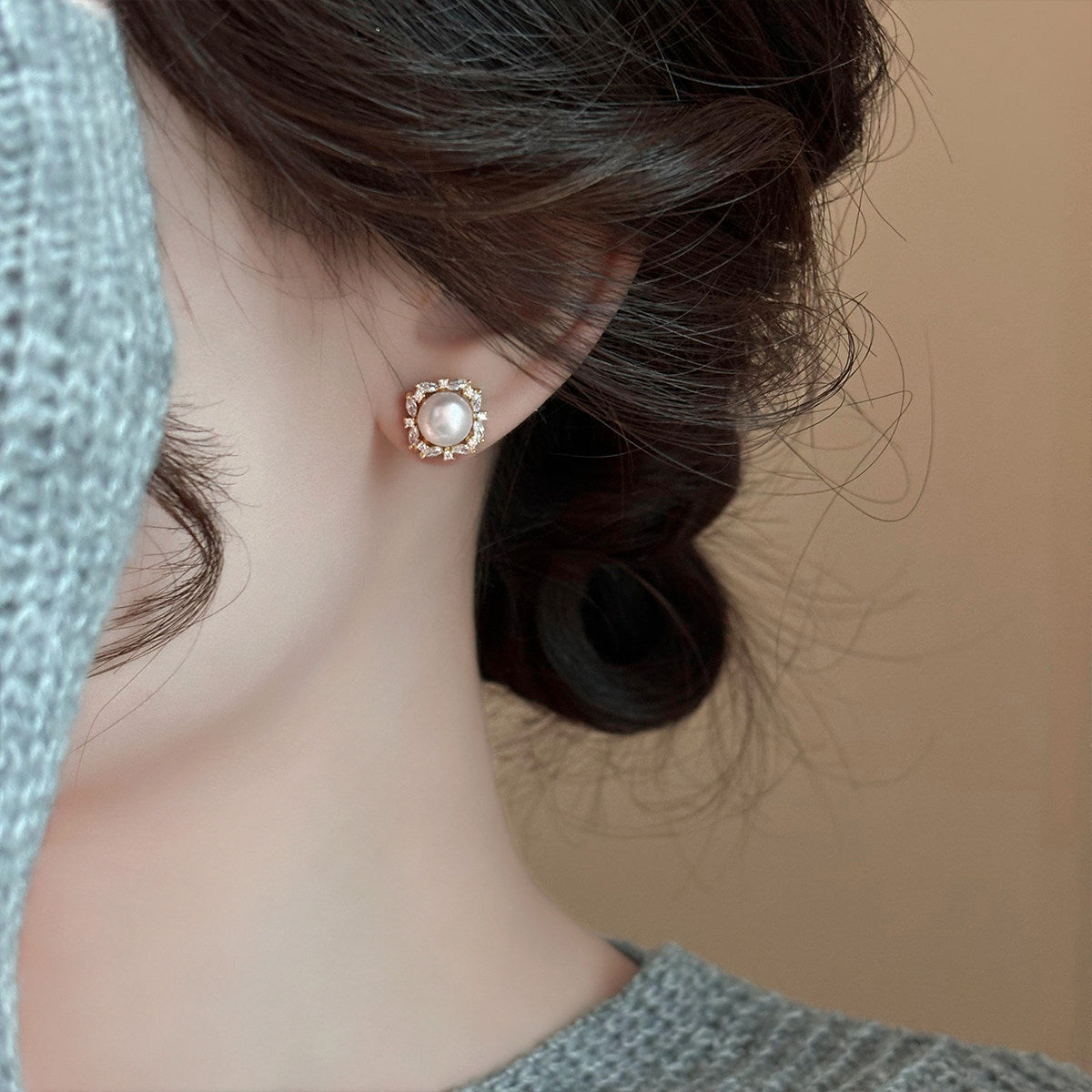 A2廠 鈦鋼｜韓國韓版圓形鋯石珍珠電鍍14K真金銀針耳環 批發 折扣@洽客服 26.01.W4「WE5988-1」