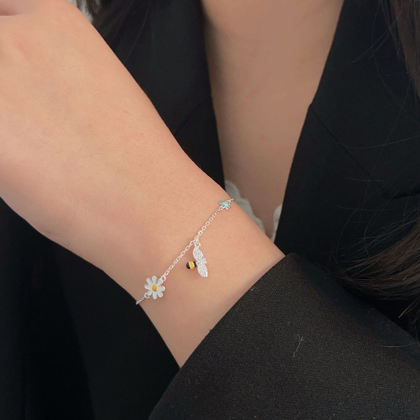 C3廠 韓國韓版S925純銀｜小蜜蜂花朵滴膠手鍊 批發 折扣@洽客服 26.02.W3「sl053」