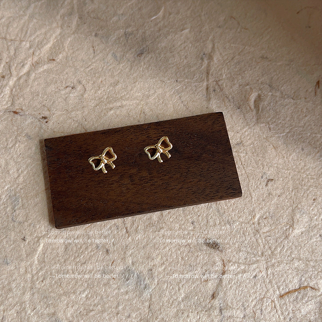 A廠 韓系小巧鏤空蝴蝶結環保銅銀針耳環批發 折扣@洽客服 26.03.10「B-737」