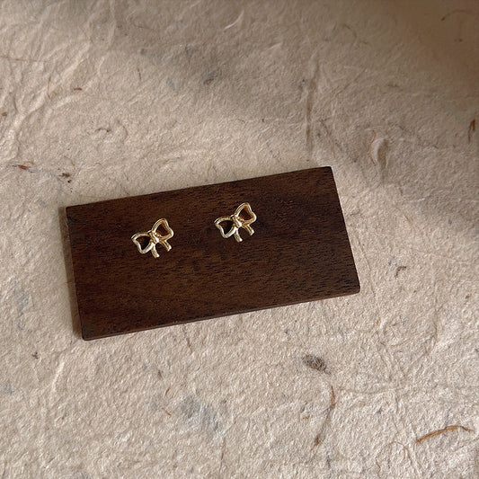 A廠 韓系小巧鏤空蝴蝶結環保銅銀針耳環批發 折扣@洽客服 26.03.10「B-737」