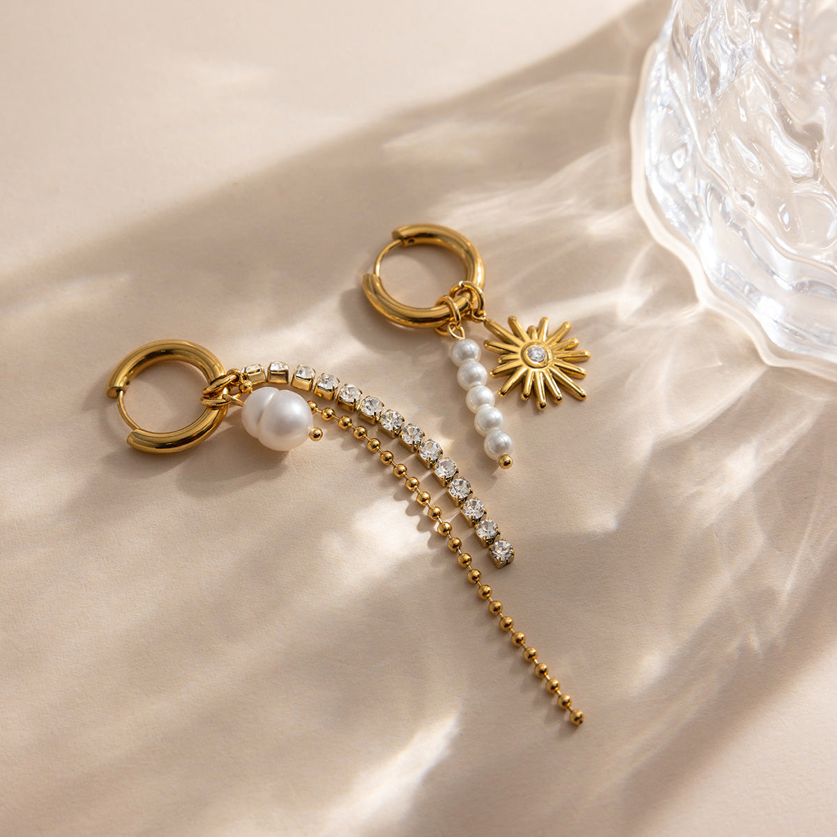 B廠 歐美款 鋯石芒星流蘇鈦鋼鍍18K金耳環 批發 折扣@洽客服  26.02.W3「JDE0211202」