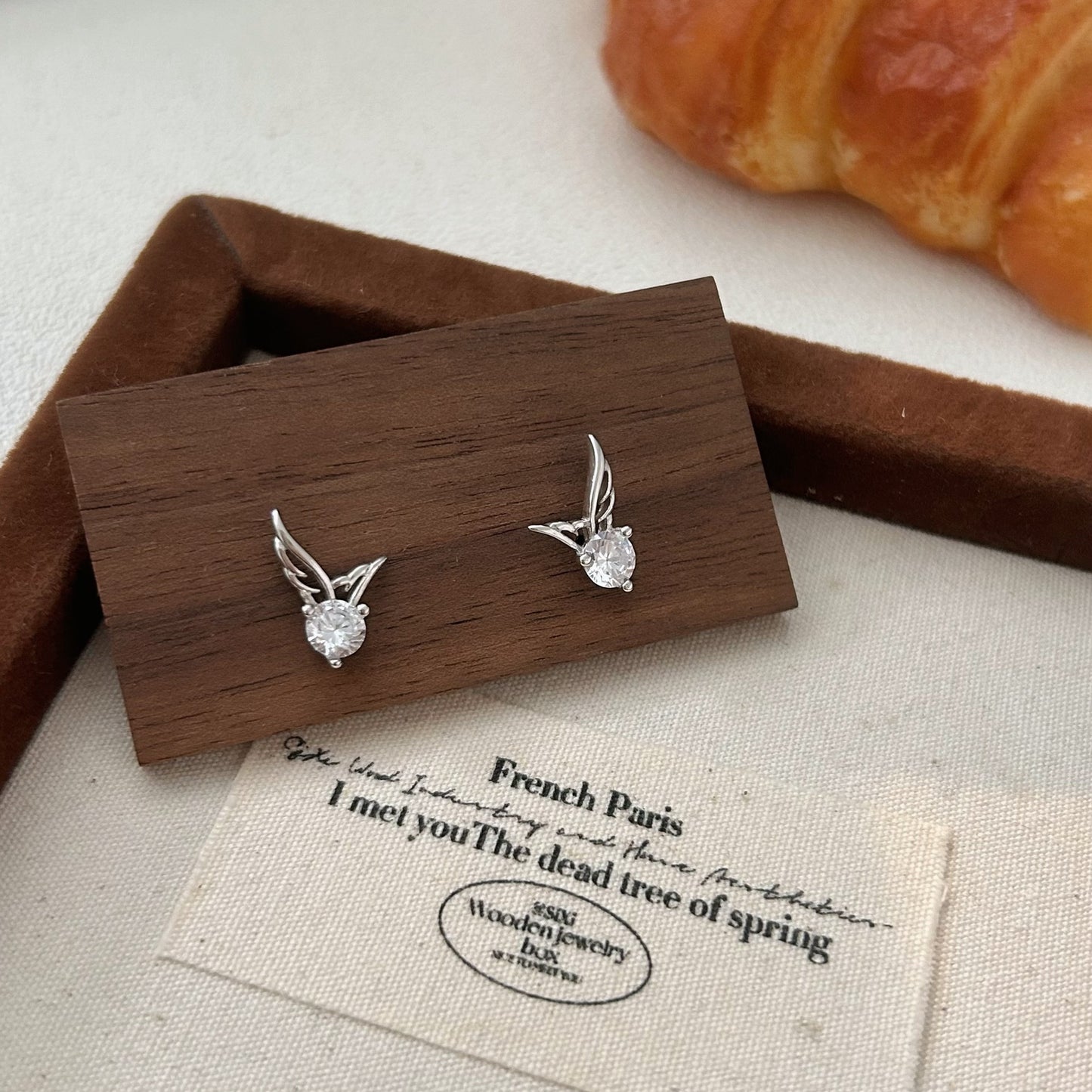 C3廠 韓國韓版鑲嵌天使之翼S999足銀耳環 批發 折扣@洽客服 25.10.W5「SES104」