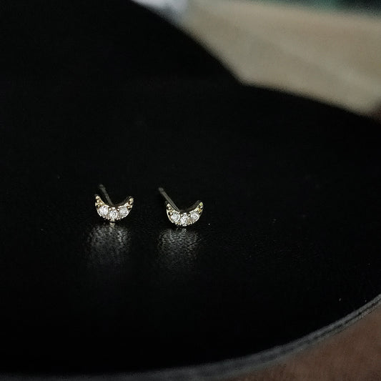A廠 日韓款鋯石月亮銀針耳環批發 折扣@洽客服 26.04.W3「A302」