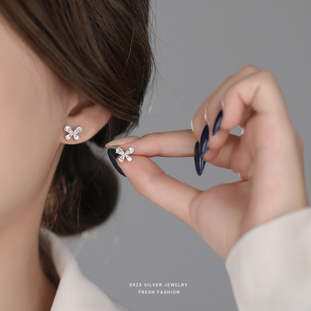 C廠 韓國韓版鑲鋯石蝴蝶S925純銀耳環 批發 折扣@洽客服 25.11.W1「E5723」