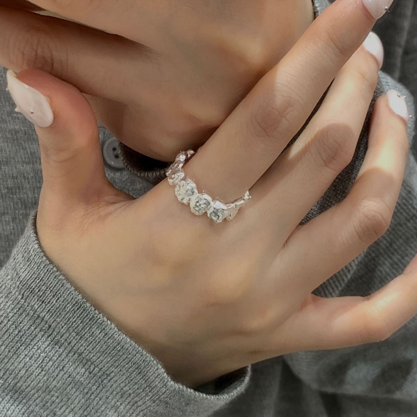 C2廠 韓國韓版褶皺小石S925純銀戒指 批發 折扣@洽客服 25.11.W3「SR1453」