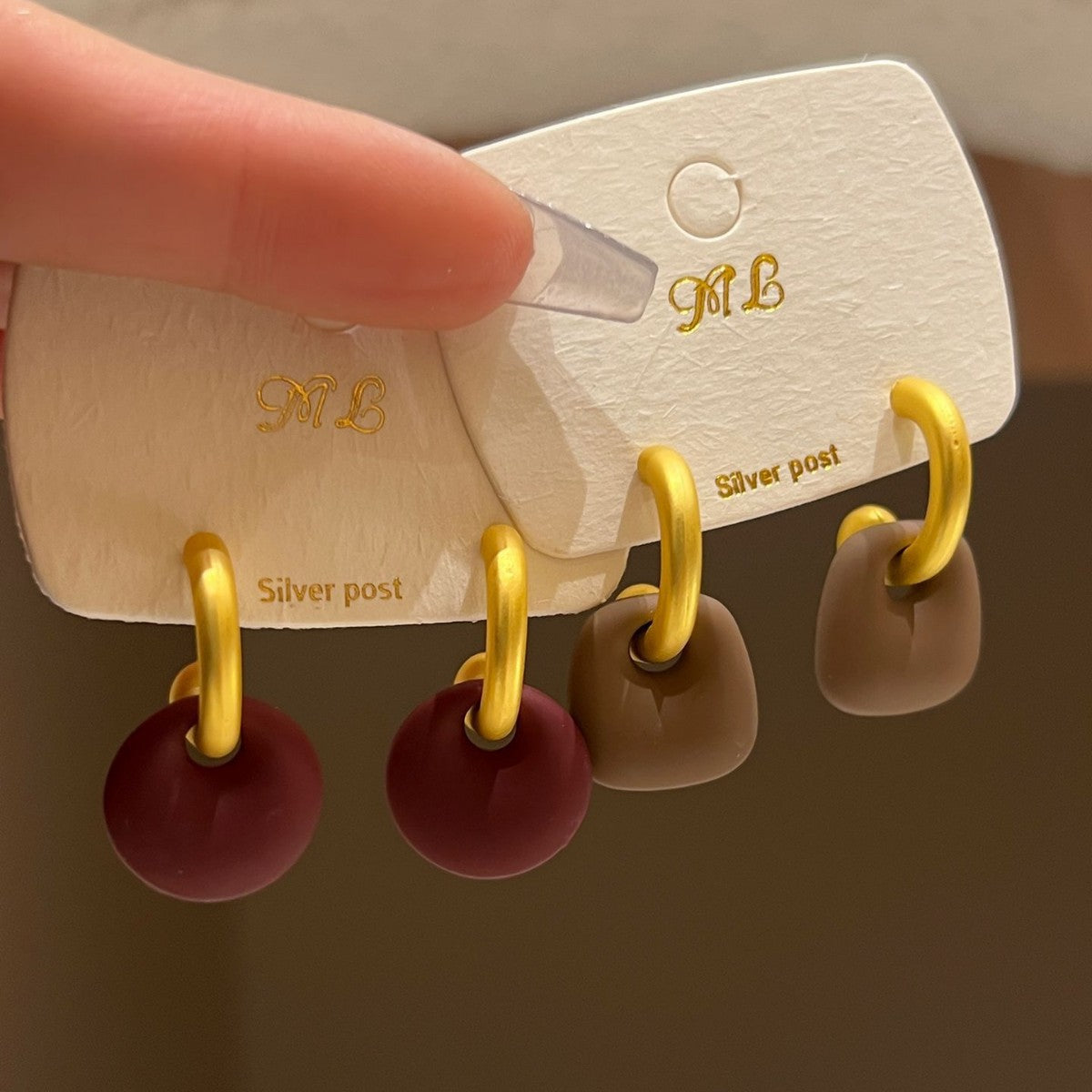 A2廠 韓國韓版磨砂霧面幾何C型吊墜銀針耳環 批發 折扣@洽客服 25.10.W5「WE4807」